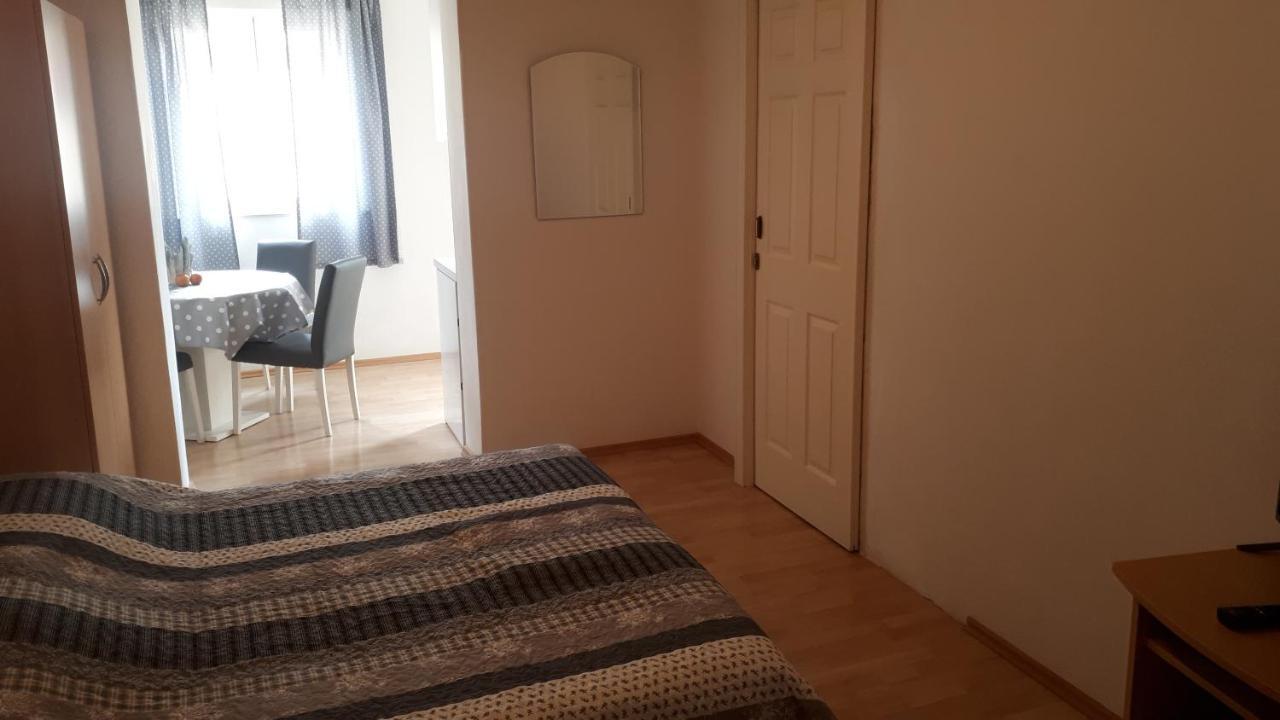 Apartmani Riba Makarska Exterior foto