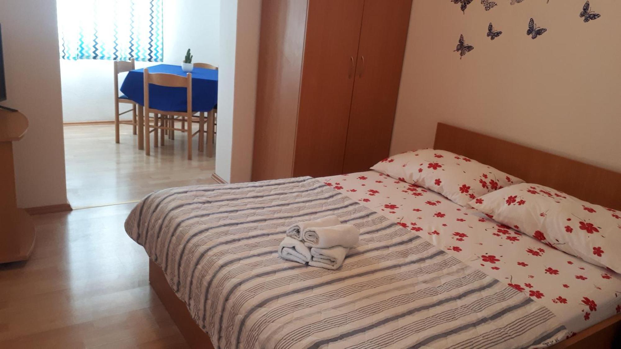 Apartmani Riba Makarska Exterior foto