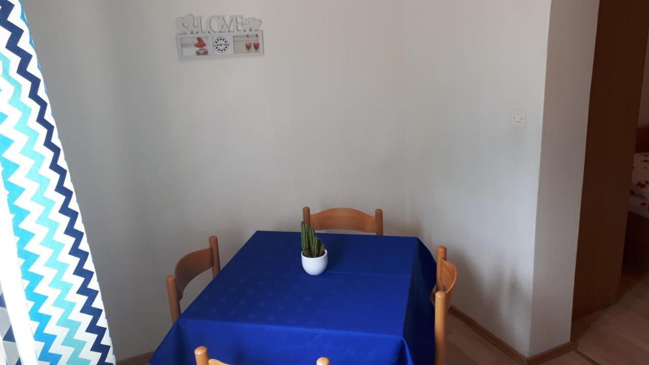Apartmani Riba Makarska Exterior foto